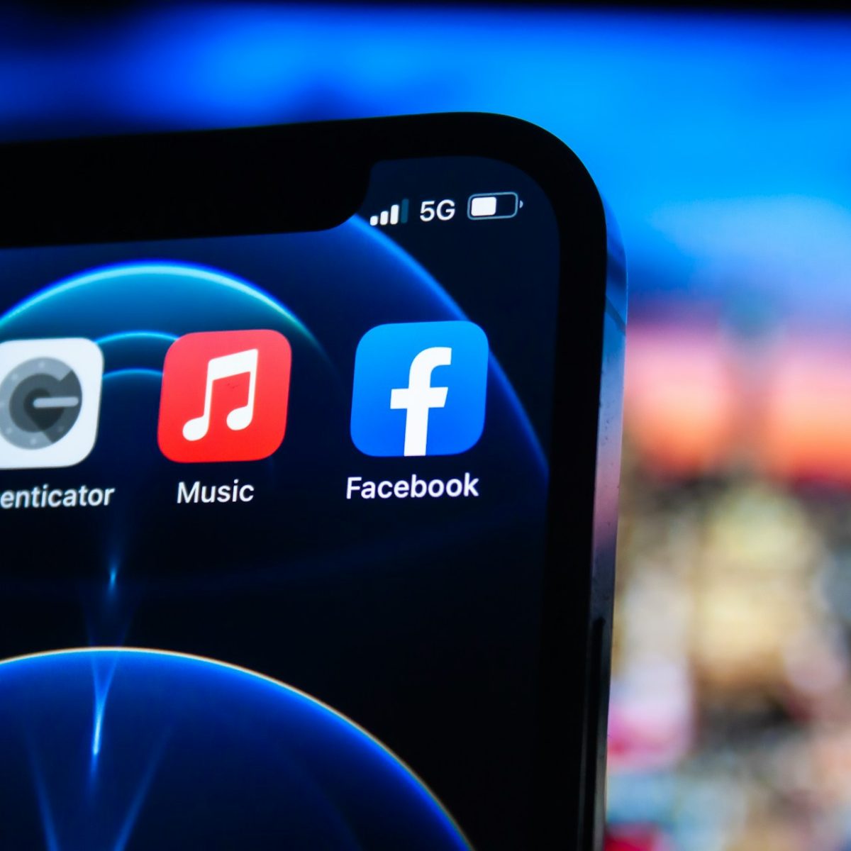 feltört Facebook fiók felismerése