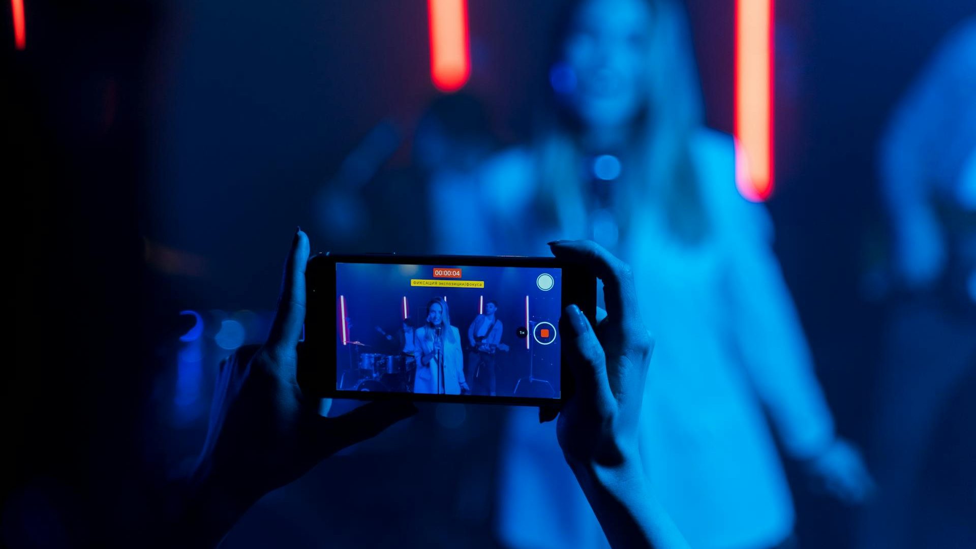 okostelefonos fotózás